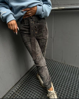 Corduroy Button-Up Slim Pants