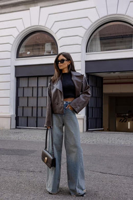 Washed Wide Leg Jeans