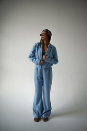 Purpura Cropped Button Blazer Suit Set